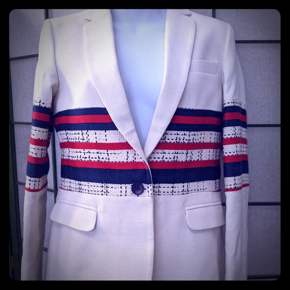 Blazer - Picture 1 of 4